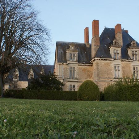 Chateau De Durtal Bed and Breakfast Exterior foto